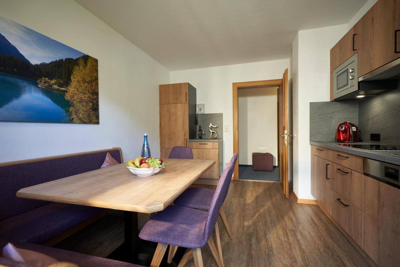Landhaus Strolz Sankt Anton am Arlberg Exterior photo
